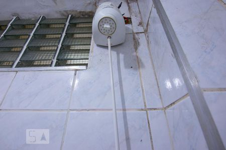 Banheiro de apartamento para alugar com 1 quarto, 33m² em Barra Funda, São Paulo