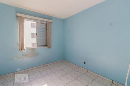 Quarto 1 de apartamento à venda com 2 quartos, 48m² em Jardim Flor da Montanha, Guarulhos