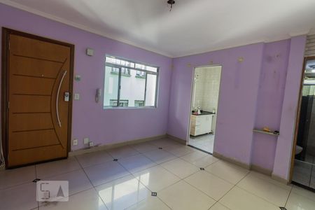 Sala de apartamento à venda com 2 quartos, 48m² em Jardim Flor da Montanha, Guarulhos