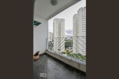 Varanda de apartamento para alugar com 2 quartos, 70m² em Vila Sofia, São Paulo