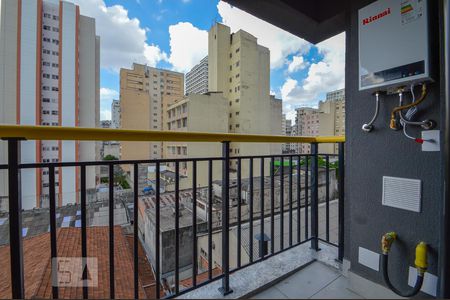 Varanda de kitnet/studio para alugar com 1 quarto, 26m² em Campos Elíseos, São Paulo