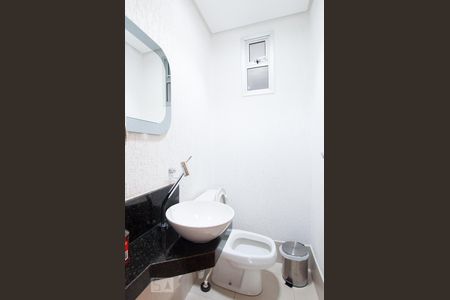 Lavabo de apartamento para alugar com 3 quartos, 92m² em Alto da Glória, Goiânia