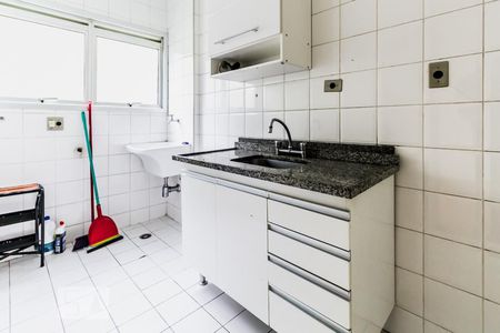 Cozinha de apartamento para alugar com 1 quarto, 35m² em Jardim Paulista, São Paulo