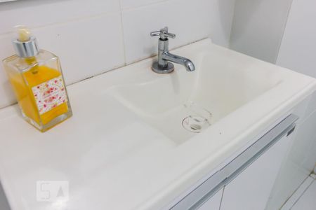 Banheiro Pia de apartamento para alugar com 1 quarto, 40m² em Vila Leopoldina, São Paulo