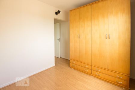 Quarto 1 (suíte) de apartamento para alugar com 2 quartos, 55m² em Vila Izabel, Curitiba