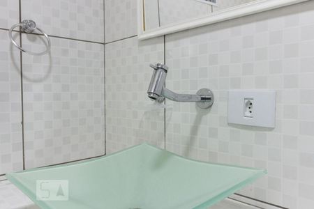 Banheiro de apartamento à venda com 3 quartos, 75m² em Jardim Marajoara, São Paulo