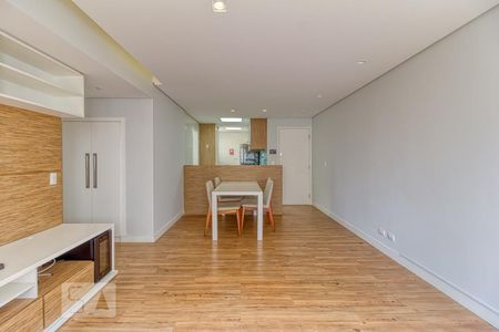 Sala de apartamento para alugar com 2 quartos, 94m² em Moema, São Paulo