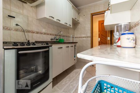 Cozinha de apartamento à venda com 3 quartos, 68m² em Parque Continental, São Paulo