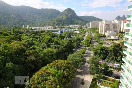 Vista da Sala de apartamento para alugar com 2 quartos, 67m² em Camorim, Rio de Janeiro