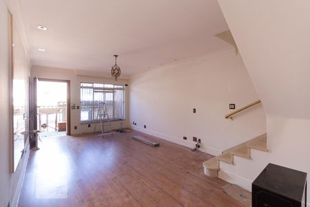 Sala de casa à venda com 3 quartos, 150m² em Planalto Paulista, São Paulo