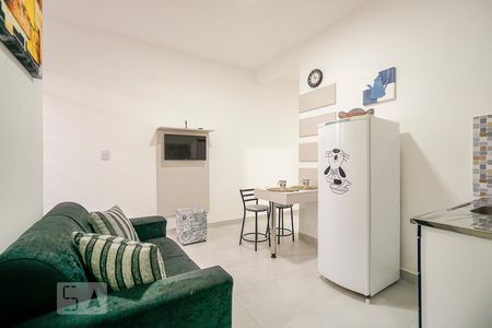 Sala e cozinha de kitnet/studio para alugar com 1 quarto, 35m² em Parque da Mooca, São Paulo