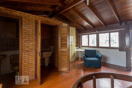 Segundo andar de apartamento à venda com 2 quartos, 120m² em Santa Maria Goretti, Porto Alegre