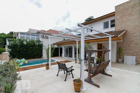 Casa de condomínio para alugar com 350m², 4 quartos e 4 vagas Casa de condomínio para alugar com 350m², 4 quartos e 4 vagasÁrea Externa