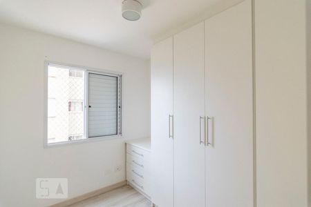 Quarto 2 de apartamento para alugar com 2 quartos, 55m² em Vila Gonçalves, São Bernardo do Campo