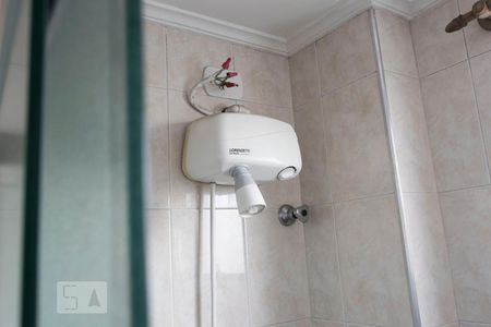 Banheiro social (Chuveiro) de apartamento à venda com 2 quartos, 69m² em Vila Firmiano Pinto, São Paulo