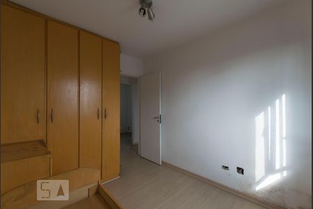 Quarto 1 de apartamento para alugar com 2 quartos, 69m² em Vila Firmiano Pinto, São Paulo