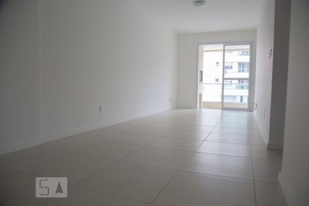 Sala de apartamento para alugar com 2 quartos, 70m² em Itacorubi, Florianópolis