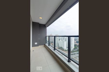 Varanda de kitnet/studio para alugar com 1 quarto, 38m² em Campo Belo, São Paulo