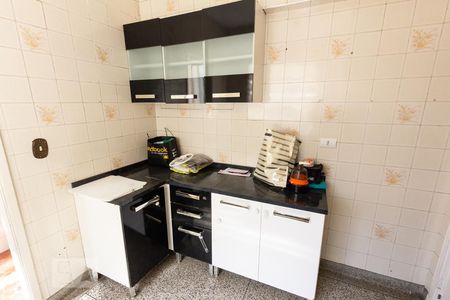 Cozinha de apartamento para alugar com 1 quarto, 43m² em Perdizes, São Paulo