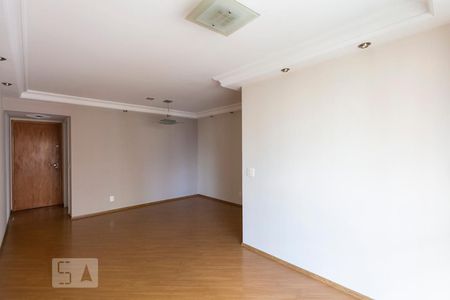 Sala de apartamento para alugar com 3 quartos, 78m² em Saúde, São Paulo