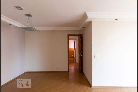 Sala de apartamento para alugar com 3 quartos, 78m² em Saúde, São Paulo