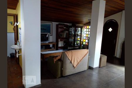 Sala de casa à venda com 6 quartos, 250m² em Campo Belo, São Paulo