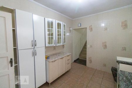 Cozinha de casa à venda com 3 quartos, 200m² em Vila Cláudia, São Paulo