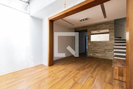 Sala de casa de condomínio para alugar com 2 quartos, 77m² em Vila do Encontro, São Paulo
