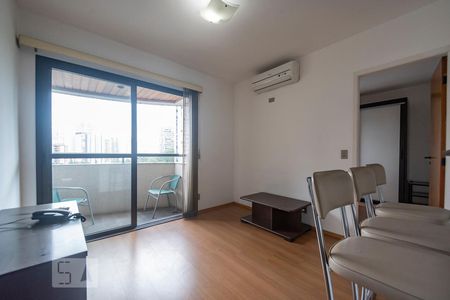 Sala de apartamento à venda com 1 quarto, 35m² em Vila Suzana, São Paulo