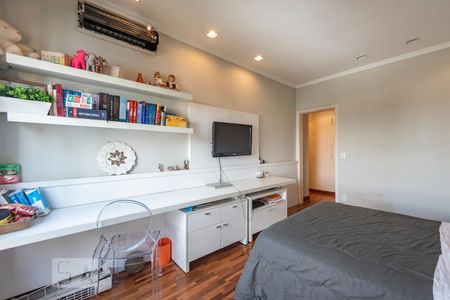 Apartamento para alugar com 450m², 4 quartos e 4 vagas Apartamento para alugar com 450m², 4 quartos e 4 vagasSuíte 3