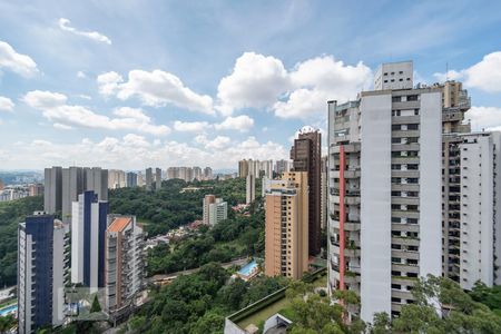 Vista da sala de apartamento para alugar com 4 quartos, 450m² em Vila Suzana, São Paulo