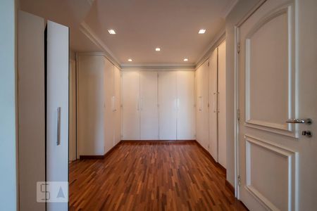 Apartamento para alugar com 450m², 4 quartos e 4 vagas Apartamento para alugar com 450m², 4 quartos e 4 vagasSuíte 1