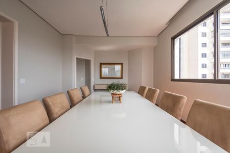 Apartamento para alugar com 450m², 4 quartos e 4 vagas Apartamento para alugar com 450m², 4 quartos e 4 vagasSala de Jantar