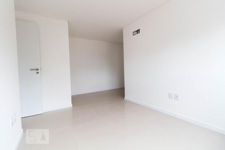 Suíte de apartamento para alugar com 2 quartos, 62m² em Tristeza, Porto Alegre