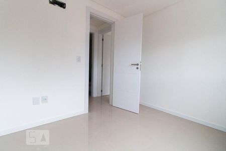 Quarto  de apartamento para alugar com 2 quartos, 62m² em Tristeza, Porto Alegre