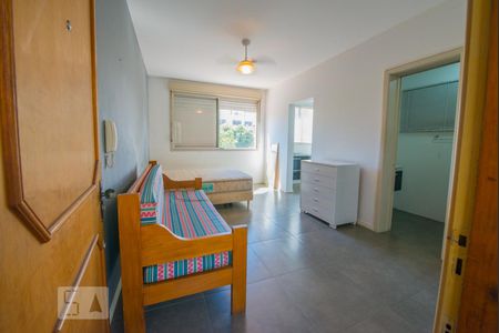 Sala de Estar/Quarto de kitnet/studio para alugar com 1 quarto, 36m² em Centro, Novo Hamburgo