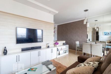 Sala de apartamento para alugar com 3 quartos, 70m² em Capão Raso, Curitiba