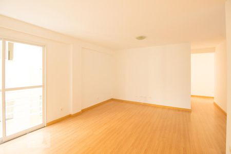 Sala de apartamento para alugar com 3 quartos, 90m² em Centro, Curitiba