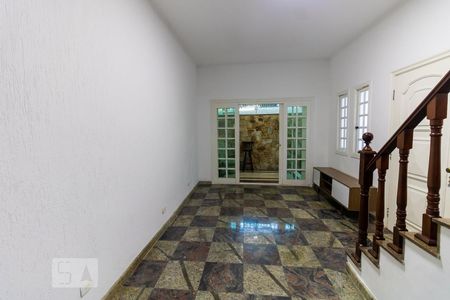 Sala de casa à venda com 3 quartos, 260m² em Vila Mazzei, São Paulo
