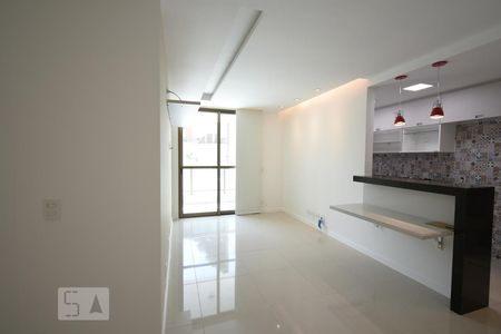 Apartamento à venda com 82m², 3 quartos e 1 vagaSala 