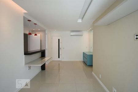 Sala  de apartamento à venda com 3 quartos, 82m² em São Domingos, Niterói