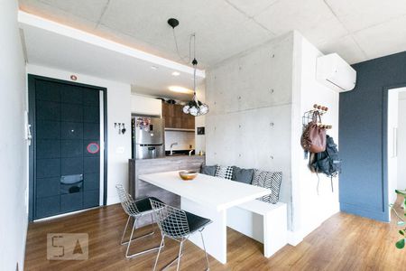 Sala de apartamento para alugar com 1 quarto, 70m² em Vila Olímpia., São Paulo