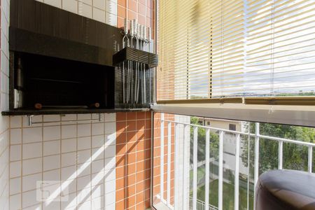 Varanda de apartamento para alugar com 3 quartos, 95m² em Cristal, Porto Alegre