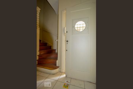 Hall de Entrada de casa para alugar com 2 quartos, 100m² em Morro dos Ingleses, São Paulo