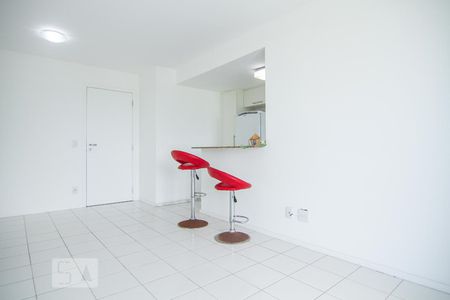 Sala de apartamento à venda com 2 quartos, 70m² em Recreio dos Bandeirantes, Rio de Janeiro