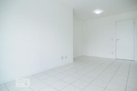 Sala de apartamento à venda com 2 quartos, 70m² em Recreio dos Bandeirantes, Rio de Janeiro