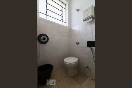 Lavabo de casa à venda com 7 quartos, 260m² em Bonfim, Belo Horizonte