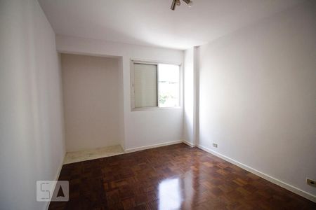 Quarto de apartamento para alugar com 2 quartos, 90m² em Vila Pompéia, São Paulo