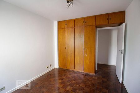 Quarto de apartamento para alugar com 2 quartos, 90m² em Vila Pompéia, São Paulo