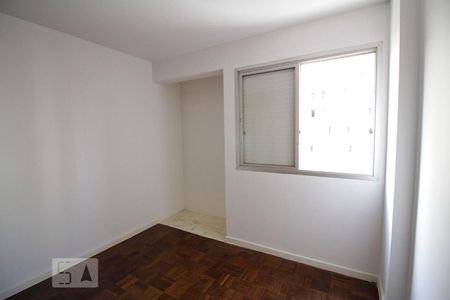 Quarto de apartamento para alugar com 2 quartos, 90m² em Vila Pompéia, São Paulo